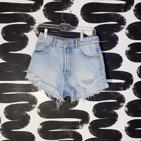 Zara Jean Shorts - Picture 3 of 3